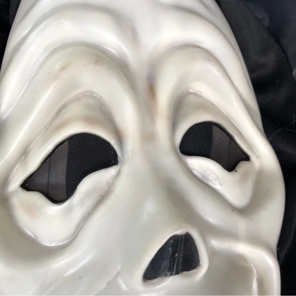 Easter Unlimited Vintage Scream Ghost Face Whassup Mask Fun World OS